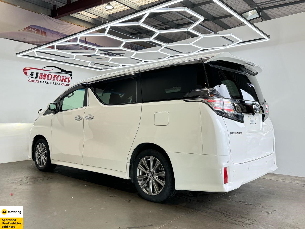 2016 Toyota Vellfire