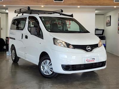 2020 Nissan NV200 - Thumbnail