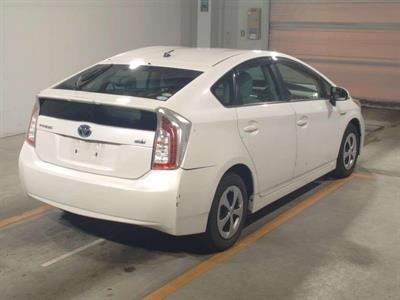 2013 Toyota Prius - Thumbnail