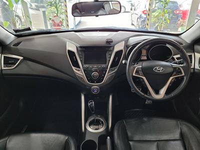 2013 Hyundai Veloster - Thumbnail