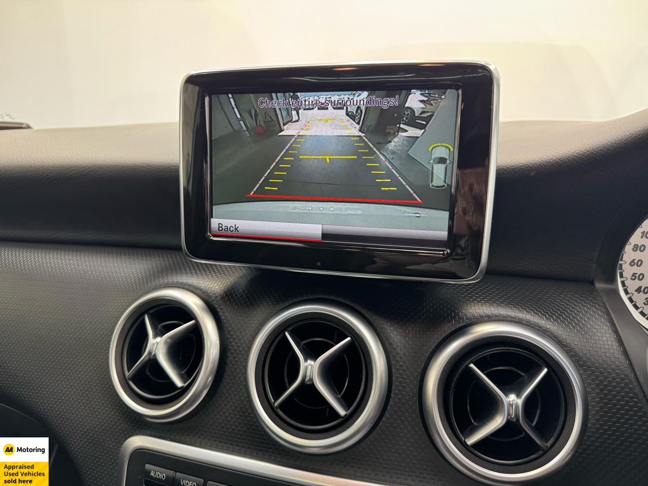 2013 Mercedes-Benz A 180