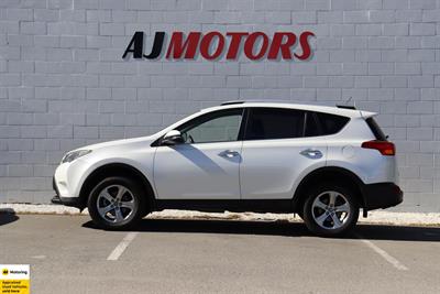 2015 Toyota RAV4 - Thumbnail