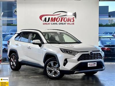 2019 Toyota RAV4 - Thumbnail