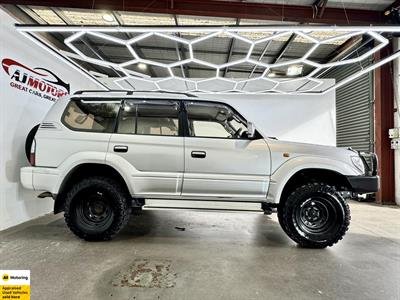 2001 Toyota Land Cruiser Prado - Thumbnail