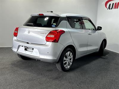 2018 Suzuki Swift - Thumbnail