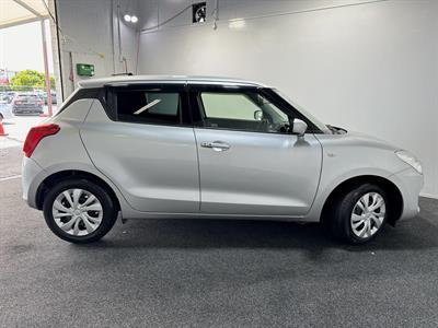 2018 Suzuki Swift - Thumbnail