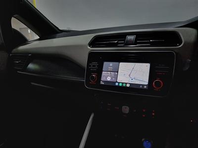 2019 Nissan Leaf - Thumbnail