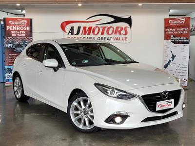 2014 Mazda Axela