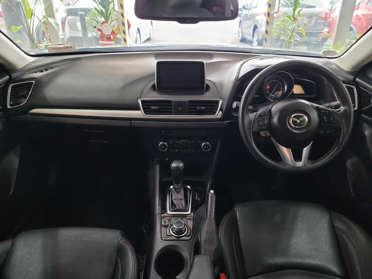 2014 Mazda Axela