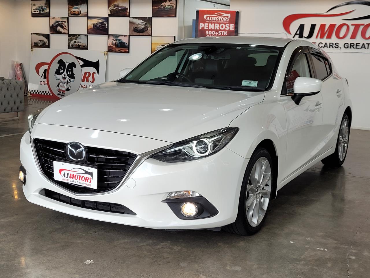 2014 Mazda Axela