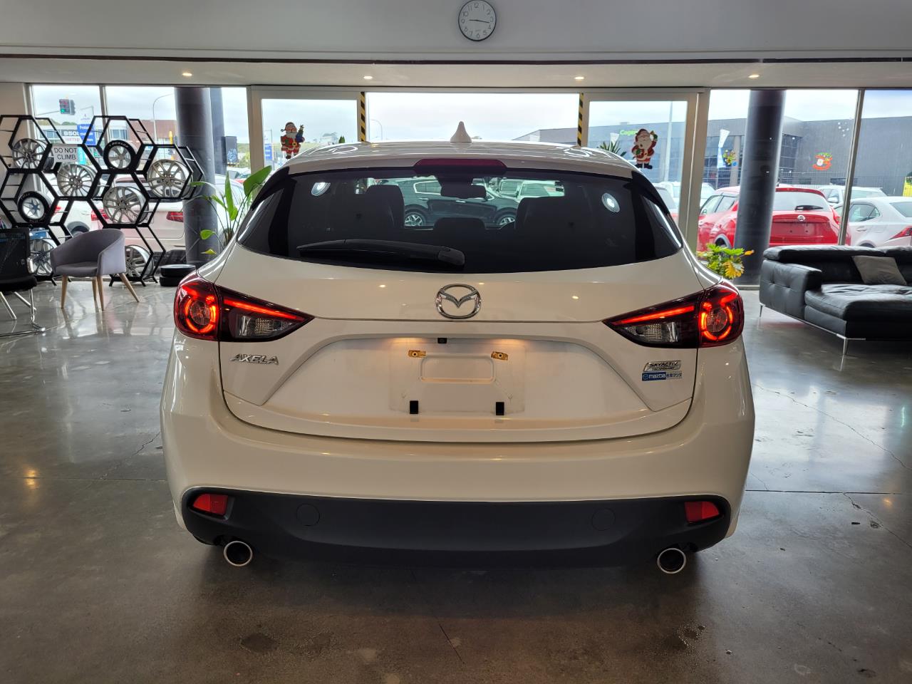 2014 Mazda Axela