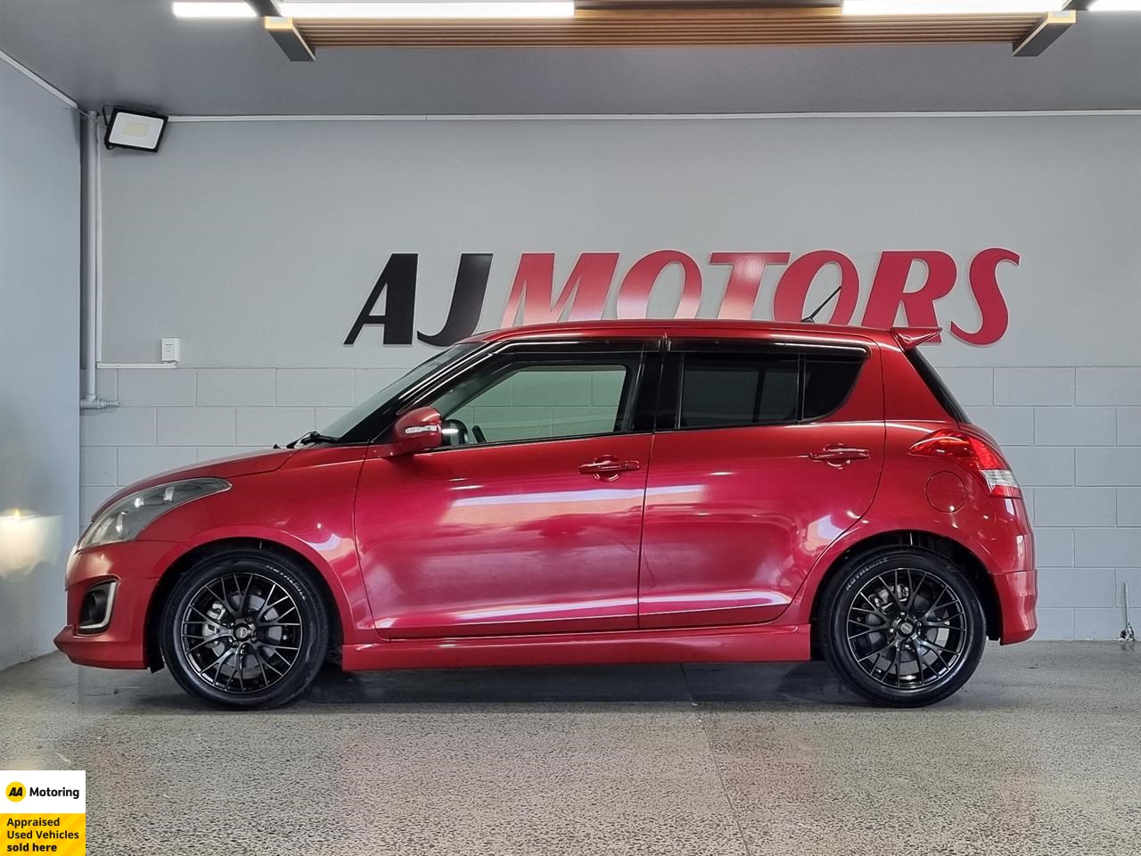 2014 Suzuki Swift