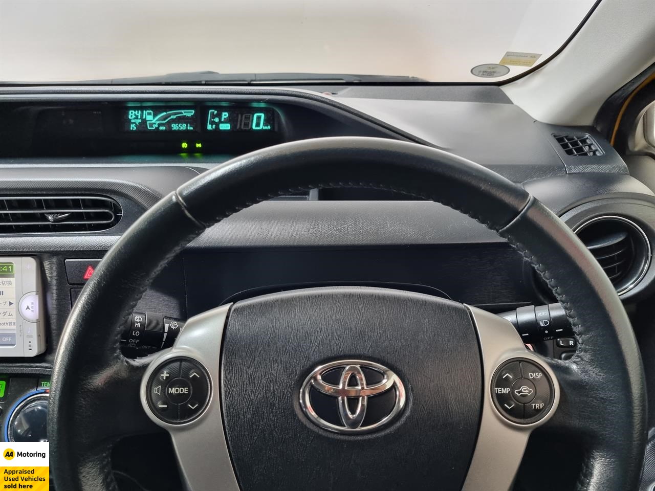 2013 Toyota Aqua