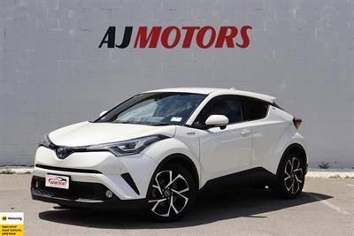 2017 Toyota C-HR - Thumbnail