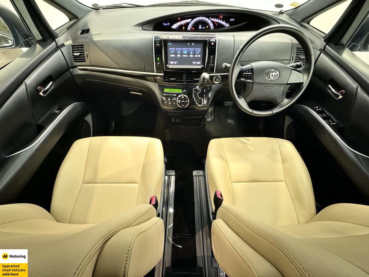 2015 Toyota Estima