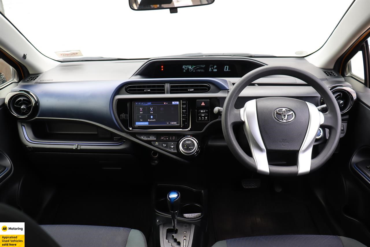 2015 Toyota Aqua