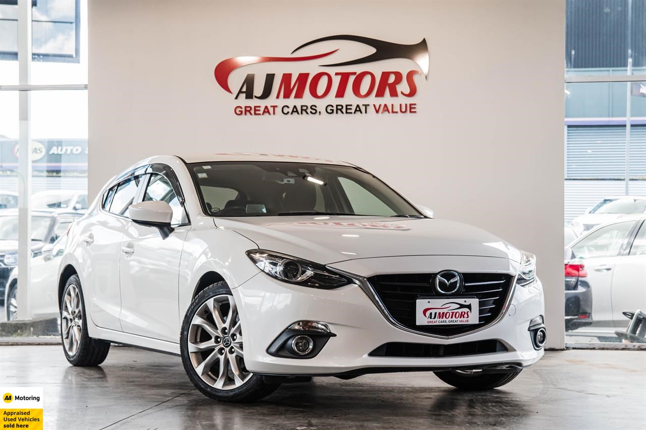 2015 Mazda Axela