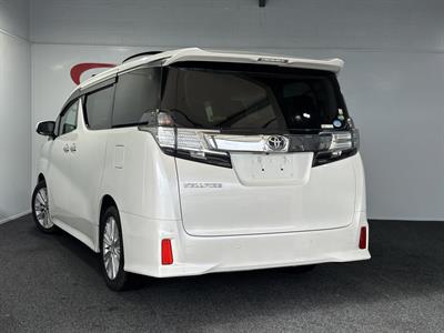 2015 Toyota Vellfire - Thumbnail