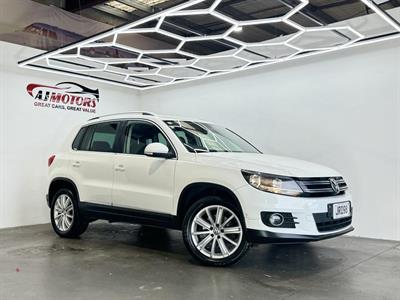 2016 Volkswagen Tiguan - Thumbnail