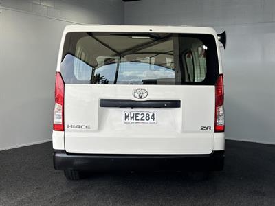 2020 Toyota Hiace - Thumbnail