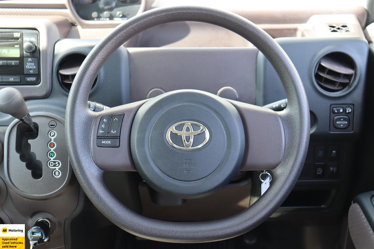 2013 Toyota Spade