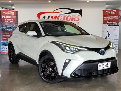 2020 Toyota C-HR - Thumbnail