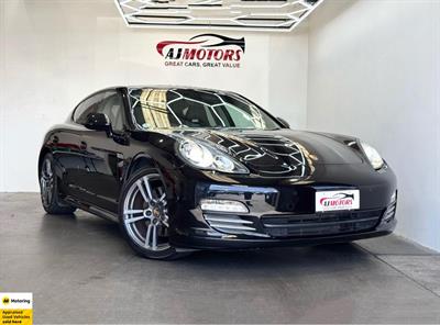 2013 Porsche PANAMERA