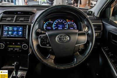 2013 Toyota Camry - Thumbnail