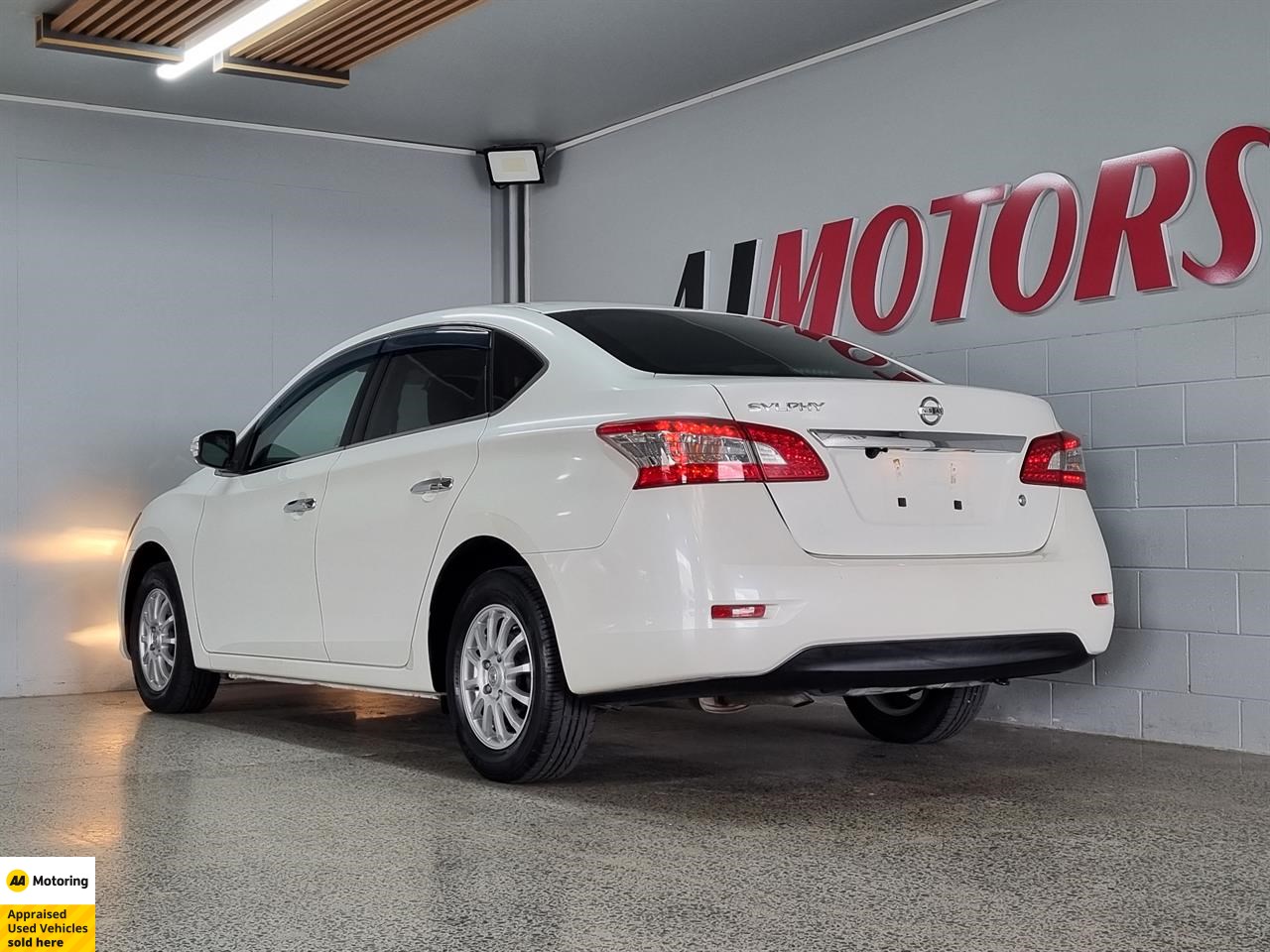 2013 Nissan Bluebird