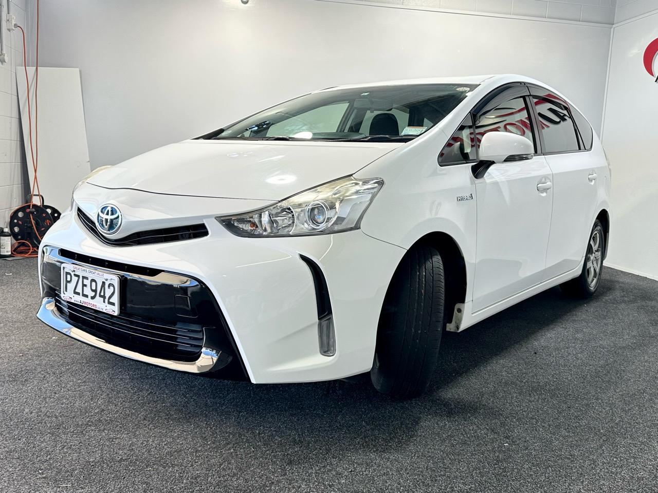 2015 Toyota Prius Alpha