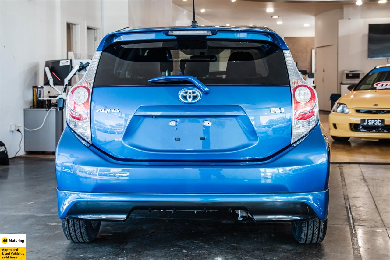 2014 Toyota Aqua