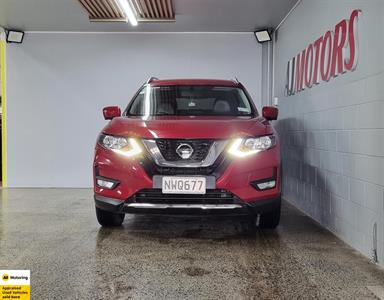 2021 Nissan X-Trail - Thumbnail