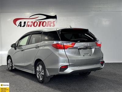 2015 Honda Shuttle - Thumbnail