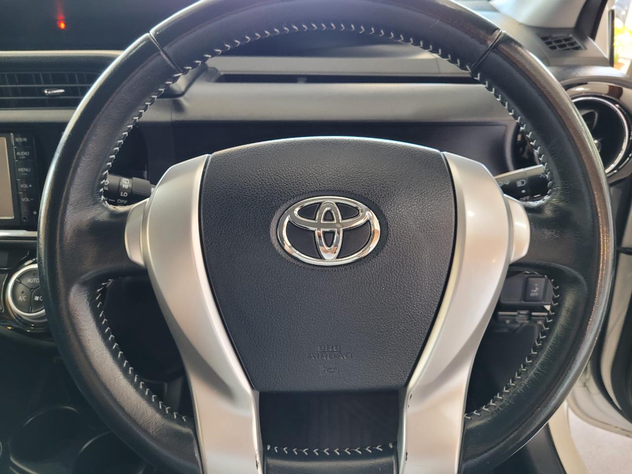 2015 Toyota Aqua