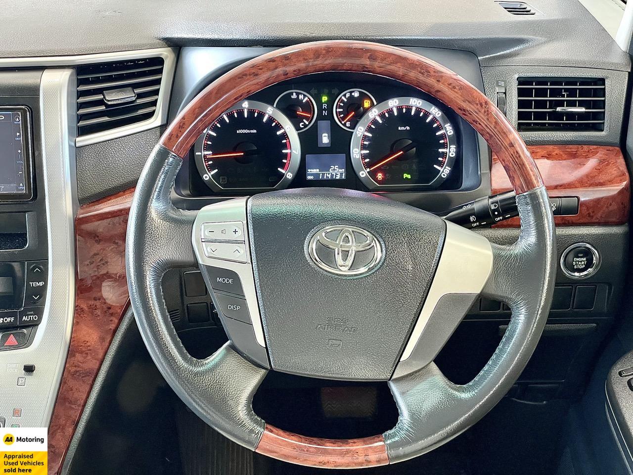 2010 Toyota Vellfire