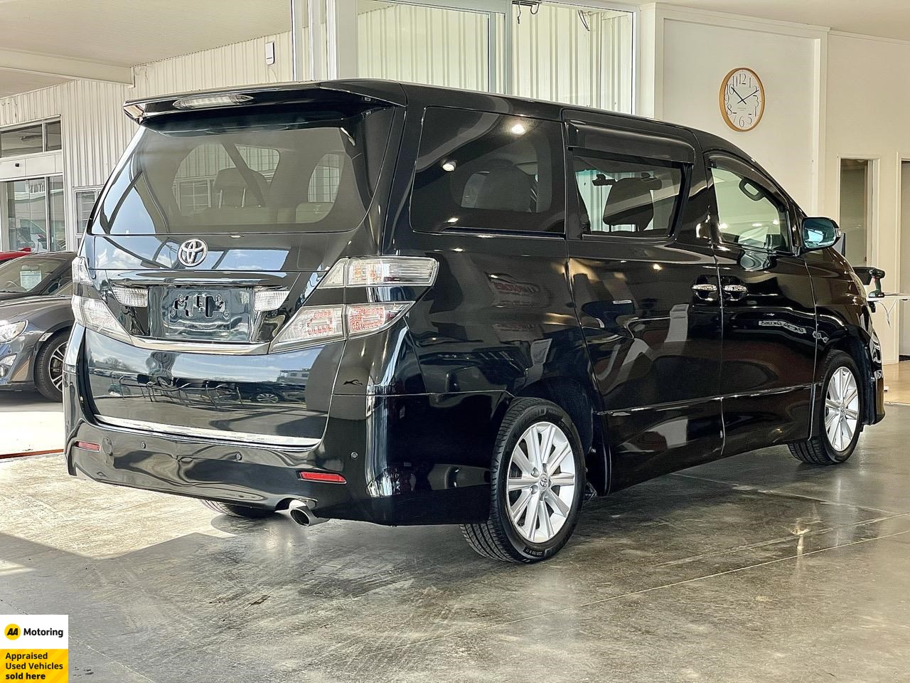 2010 Toyota Vellfire