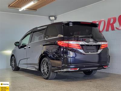 2014 Honda Odyssey - Thumbnail