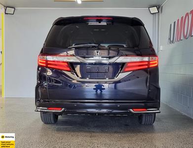 2014 Honda Odyssey - Thumbnail