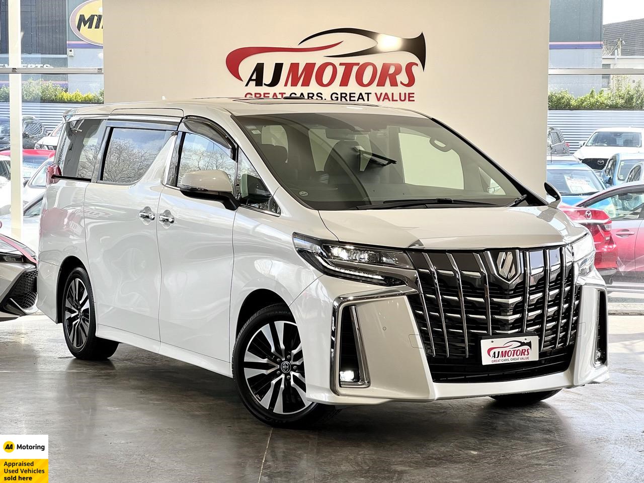 2023 Toyota Alphard