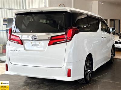 2023 Toyota Alphard - Thumbnail