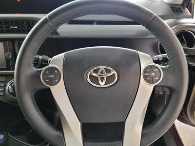 2014 Toyota Aqua - Thumbnail