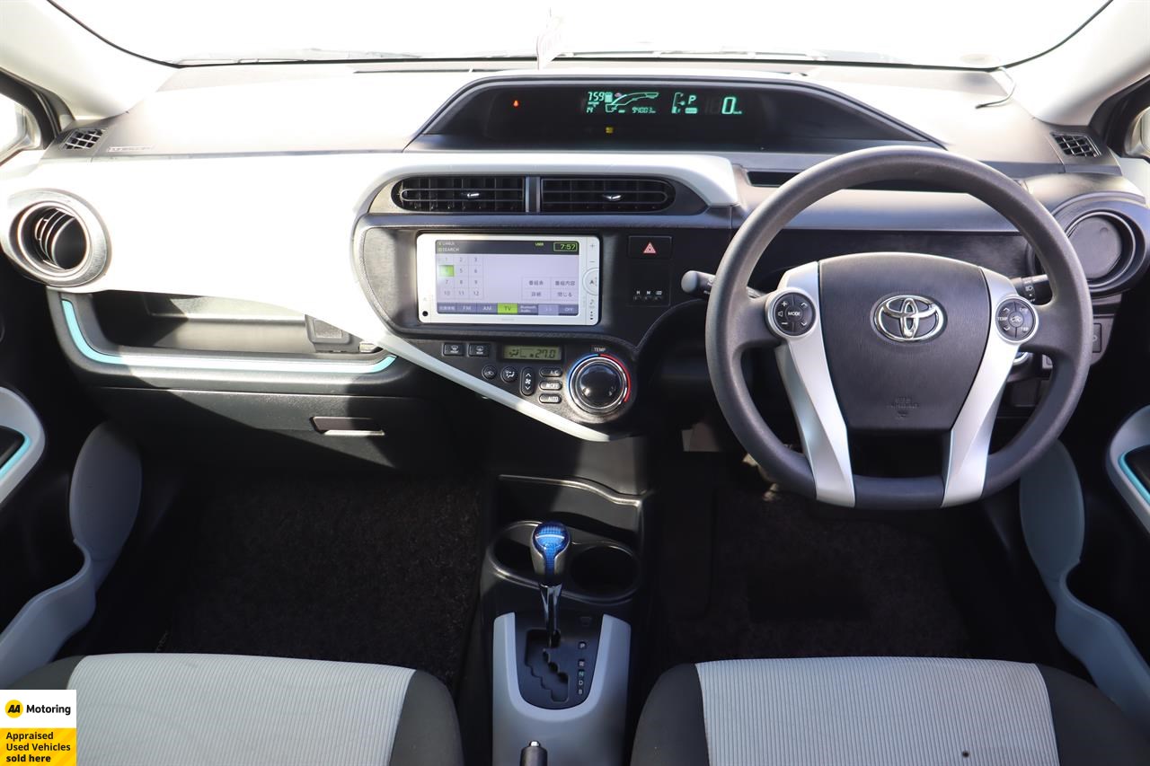 2013 Toyota Aqua