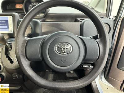 2012 Toyota Spade - Thumbnail