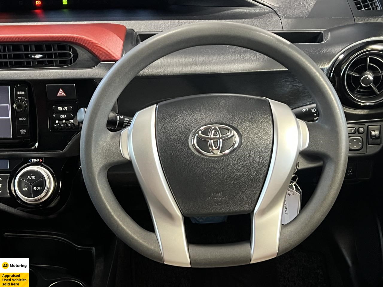 2015 Toyota Aqua