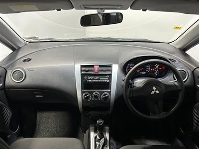 2012 Mitsubishi Colt - Thumbnail