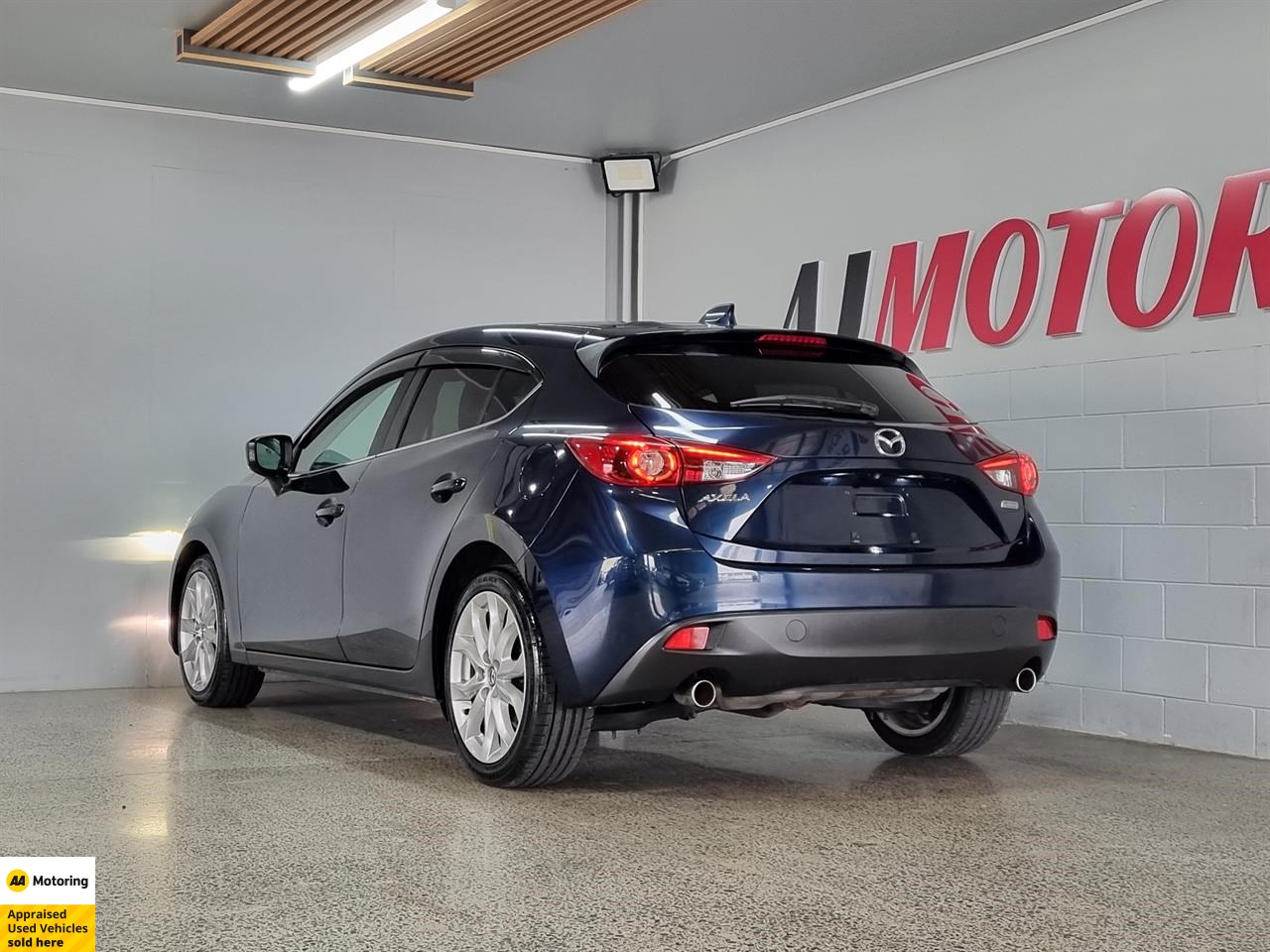 2014 Mazda Axela