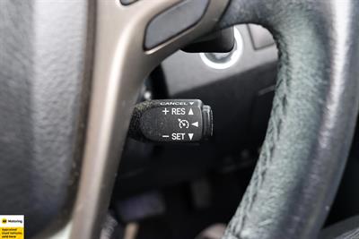 2013 Toyota Avensis - Thumbnail