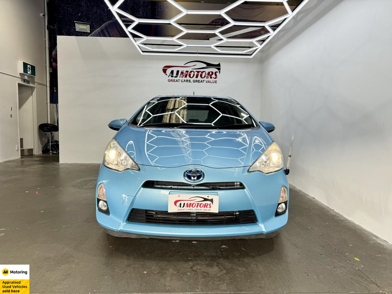 2013 Toyota Aqua