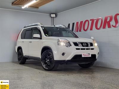 2012 Nissan X-Trail - Thumbnail