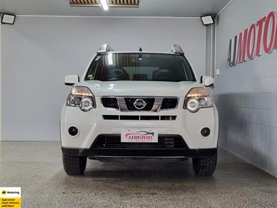 2012 Nissan X-Trail - Thumbnail